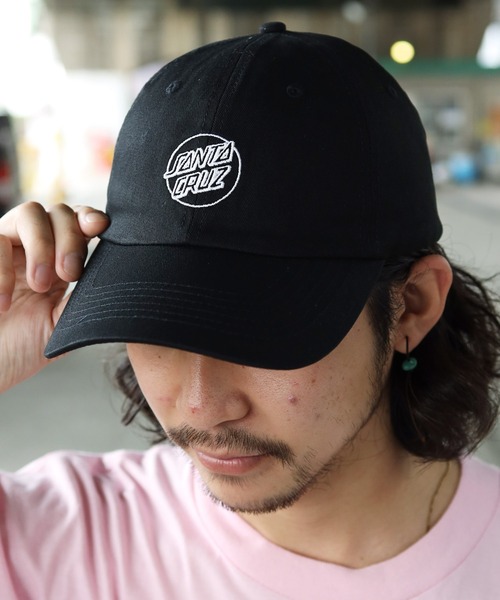SANTA CRUZ(サンタクルーズ)の「SANTA CRUZ / サンタクルーズ Venture Opus Eco Strapback Low Profile Hat ストラップバック キャップ(キャップ・メンズ・ブラック/ゴールド・FREE)」の2枚目の写真