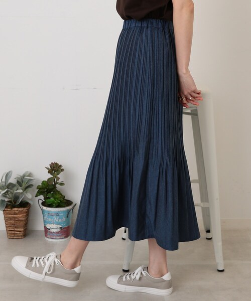 DRESKIP（ドレスキップ）の「◆ふんわり消しプリーツスカート（スカート・レディース・ネイビー/パープル系/ダークブラウン・03/02）」の16枚目の写真