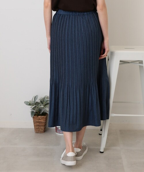 DRESKIP（ドレスキップ）の「◆ふんわり消しプリーツスカート（スカート・レディース・ネイビー/パープル系/ダークブラウン・03/02）」の8枚目の写真