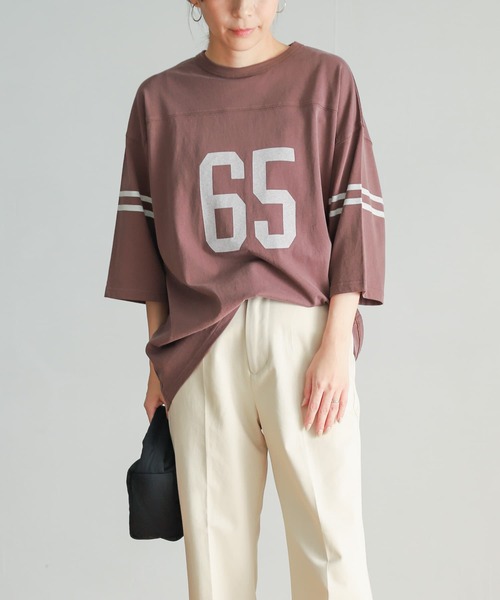 URBAN RESEARCH DOORS（アーバンリサーチドアーズ）の「コットンナンバリングTシャツ（Tシャツ/カットソー・レディース・チャコールグレー/ボルドー/オフホワイト・MEDIUM）」の13枚目の写真