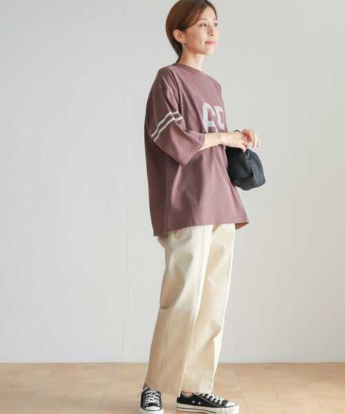 URBAN RESEARCH DOORS（アーバンリサーチドアーズ）の「コットンナンバリングTシャツ（Tシャツ/カットソー・レディース・チャコールグレー/ボルドー/オフホワイト・MEDIUM）」の14枚目の写真