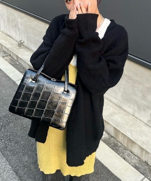 EPIMI E'PIMMY（エピミエピミー）の「〈ユニセックス〉バリエ起毛オーバーカーディガン（カーディガン/ボレロ・レディース・ブラック/ベージュ/ネイビー/オフホワイト/オリーブ/ピンク/オレンジ/ブルー/グリーン・MEDIUM）」の3枚目の写真