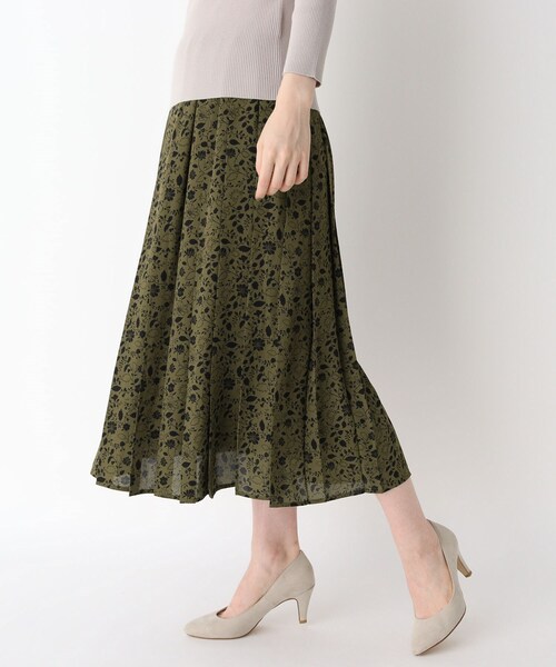 同柄トップスあり プリーツスカート N98 22 02 を購入できます World 洗える Select フォーレッジフラワー柄 プリーツスカート スカート Ashley ローラアシュレイ のファッション 同柄トップスあり Laura 保証1年 の