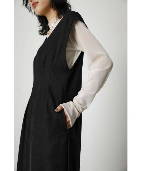 AZUL by moussy（アズールバイマウジー）の「WAIST TUCK ONEPIECE/ウエストタックワンピース（ワンピース・レディース・ブラック/カーキ/グレー・SMALL/MEDIUM）」の11枚目の写真