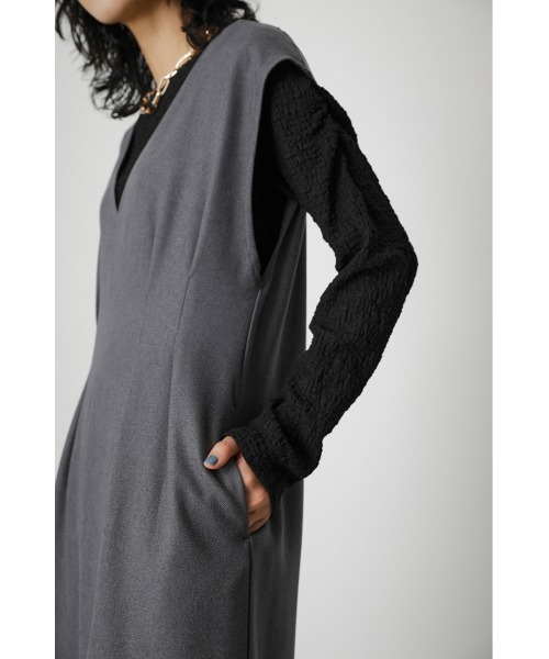 AZUL by moussy（アズールバイマウジー）の「WAIST TUCK ONEPIECE/ウエストタックワンピース（ワンピース・レディース・ブラック/カーキ/グレー・SMALL/MEDIUM）」の20枚目の写真