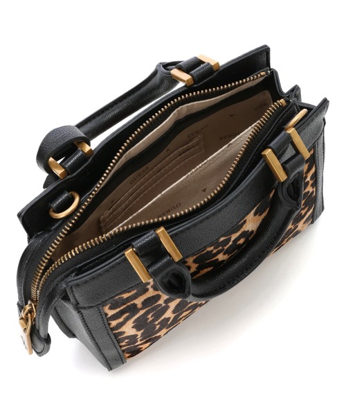 Guess（ゲス）の「KATEY Mini Satchel（ハンドバッグ・レディース・レオパード・ONE SIZE）」の10枚目の写真