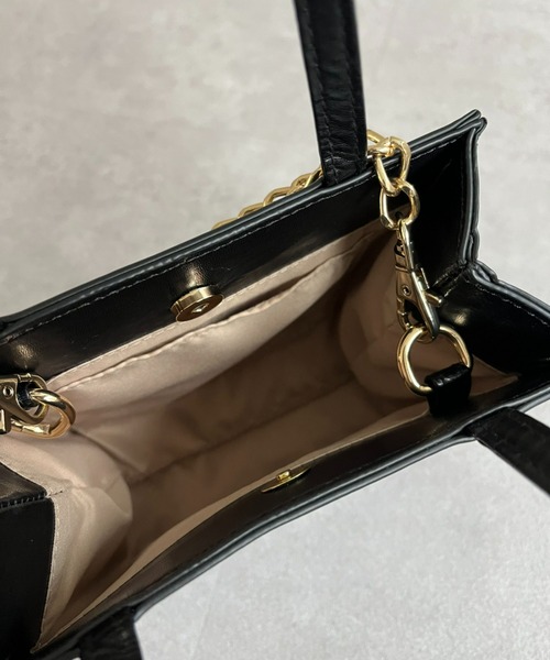 CIAOPANIC(チャオパニック)の「【CPC SCAMP】スクエアミニショルダーバッグ(ショルダーバッグ・レディース・ブラック/グリーン/ボルドー/ゴールド/オレンジ・FREE)」の13枚目の写真