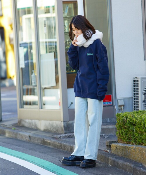 THRASHER（スラッシャー）の「【THRASHER/スラッシャー】別注フレイムロゴクルーネックスウェット/裏起毛/ユニセックス（スウェット・メンズ・ライトグレー/ブラック/ネイビー・SMALL/MEDIUM/LARGE）」の16枚目の写真