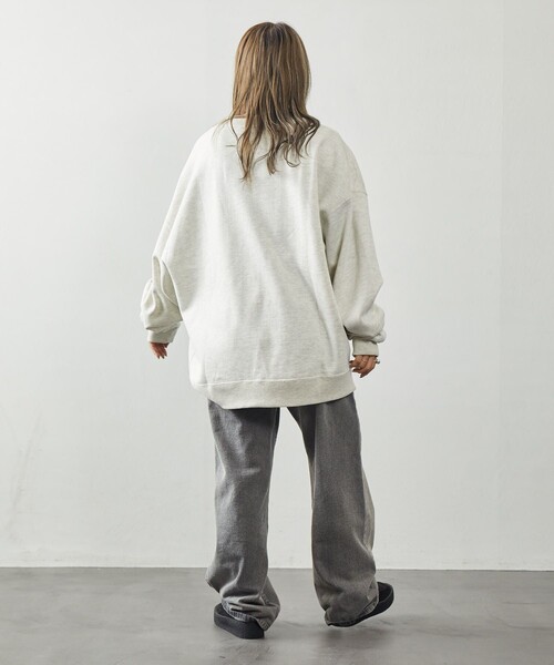 THRASHER（スラッシャー）の「【THRASHER/スラッシャー】別注フレイムロゴクルーネックスウェット/裏起毛/ユニセックス（スウェット・メンズ・ライトグレー/ブラック/ネイビー・SMALL/MEDIUM/LARGE）」の18枚目の写真