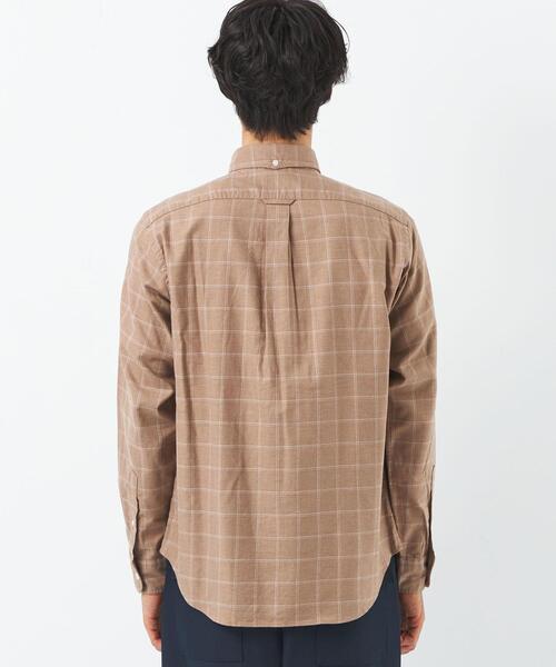 green label relaxing(グリーンレーベルリラクシング)の「ナチュラルフィット ビエラ ボタンダウン ウィンドウペーン シャツ OVLG(シャツ/ブラウス・メンズ・ホワイト/ベージュ/ネイビー/モカ・S/M/L/XL/XXL)」の8枚目の写真