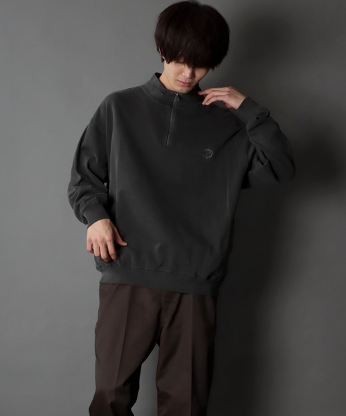 SITRY（シトリー）の「Big silhouette pigment half zip sweat shirt / ビッグシルエット ピグメント ハーフジップ スウェットシャツ（スウェット・メンズ・マスタード/チャコールグレー/アッシュグレー/ネイビー・M/L）」の16枚目の写真