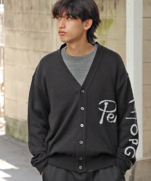 MUNSINGWEAR(マンシングウェア)の「Munsingwear/マンシングウェア BIGFITMessagecarddesign ニット Vネックカーディガン オーバーサイズ(カーディガン/ボレロ・メンズ・ブラック・XL/L/M)」の17枚目の写真