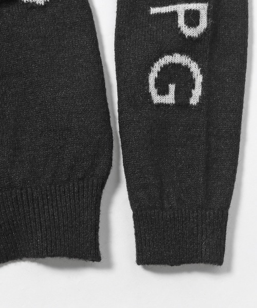 MUNSINGWEAR(マンシングウェア)の「Munsingwear/マンシングウェア BIGFITMessagecarddesign ニット Vネックカーディガン オーバーサイズ(カーディガン/ボレロ・メンズ・ブラック・XL/L/M)」の8枚目の写真