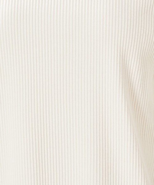 marun(マルン)の「<大きいサイズ> 刺しゅう袖リブカットソー marun(Tシャツ/カットソー・レディース・ホワイト系・5L/4L/LL/L/3L)」の12枚目の写真