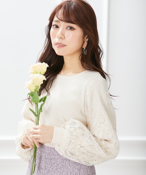 marun(マルン)の「<大きいサイズ> 刺しゅう袖リブカットソー marun(Tシャツ/カットソー・レディース・ホワイト系・5L/4L/LL/L/3L)」の21枚目の写真