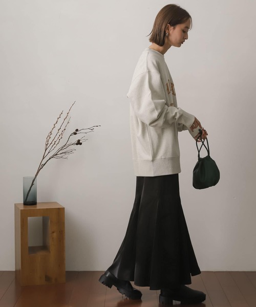 SENSE OF PLACE by URBAN RESEARCH(センスオブプレイスバイアーバンリサーチ)の「ヘビーウェイトグラフィックスウェット(スウェット・レディース・ライトブルー/ネイビー/グレー/オートミール・ONE)」の11枚目の写真