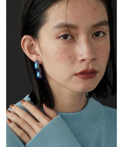 AMERICAN HOLIC（アメリカンホリック）の「【WEB限定】オーロラカラーアクリルピアス（ピアス（両耳用）・レディース・グリーン/オレンジ/ブルー/イエロー/クリア・FREE）」の12枚目の写真