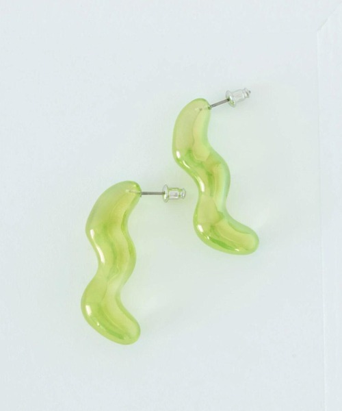 AMERICAN HOLIC（アメリカンホリック）の「【WEB限定】オーロラカラーアクリルピアス（ピアス（両耳用）・レディース・グリーン/オレンジ/ブルー/イエロー/クリア・FREE）」の2枚目の写真