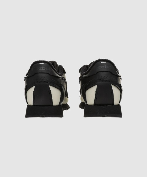Maison Margiela（メゾンマルジェラ）の「SNEAKERS（スニーカー・メンズ・ブラック・40.5/42/44.5/42.5）」の2枚目の写真