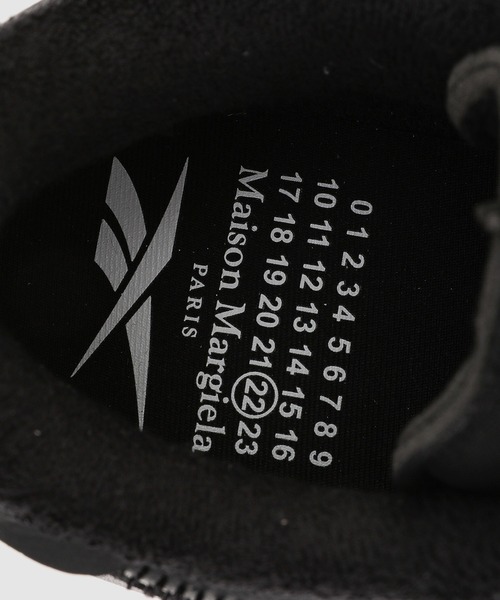 Maison Margiela（メゾンマルジェラ）の「SNEAKERS（スニーカー・メンズ・ブラック・40.5/42/44.5/42.5）」の7枚目の写真