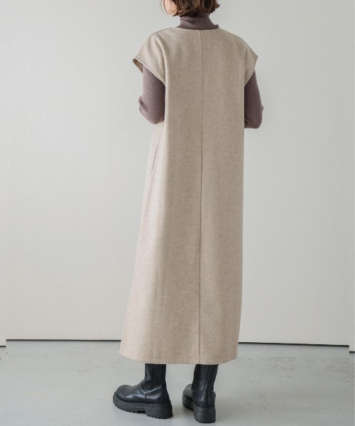 AMELY(エミリー)の「キーネック大人ワンピース(ワンピース・レディース・グリーン/ネイビー/ブラック/ベージュ系その他/ブラウン・フリー)」の11枚目の写真