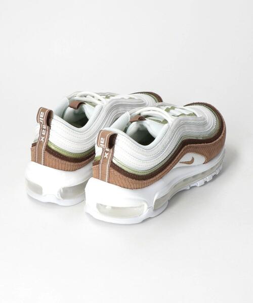 NIKE(ナイキ)の「<NIKE(ナイキ)>ウィメンズ AIR MAX 97 SE エアマックス/スニーカー(スニーカー・レディース・ホワイト・23.5cm/24.5cm/24cm/23cm/25cm)」の5枚目の写真