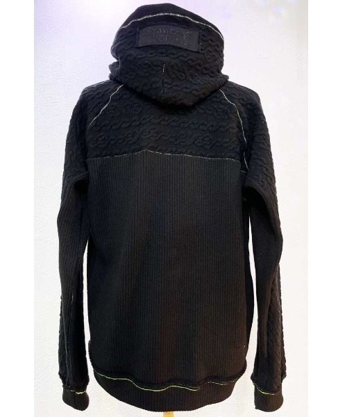 FranCisT_MOR.K.S.(フランシストモークス)の「FranCisT_MOR.K.S./フランシスト モークス/CABLE x BOUCLE RIB HOODIE(パーカー・メンズ・ホワイト/ブラック・2/4/3)」の5枚目の写真