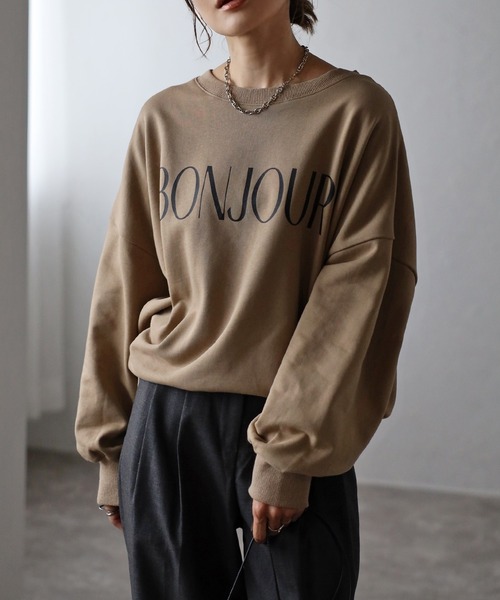 Bonjour Sagan（ボンジュールサガン）の「BONJOURロゴスウェット（スウェット・レディース・チャコールグレー/ブラウン/オートミール/ベージュ/グリーン系その他・FREE）」の4枚目の写真