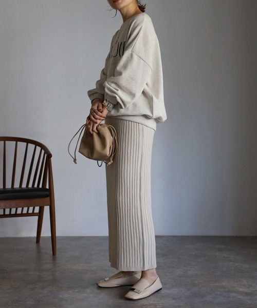 Bonjour Sagan（ボンジュールサガン）の「BONJOURロゴスウェット（スウェット・レディース・チャコールグレー/ブラウン/オートミール/ベージュ/グリーン系その他・FREE）」の8枚目の写真