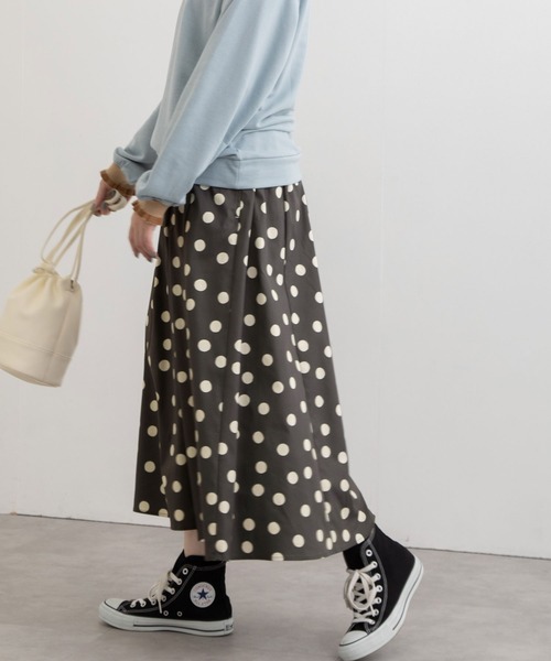 POU DOU DOU（プードゥドゥ）の「ランダムドットプリントフレアスカート（スカート・レディース・ダークグレー/ミント/キナリ・3）」の20枚目の写真