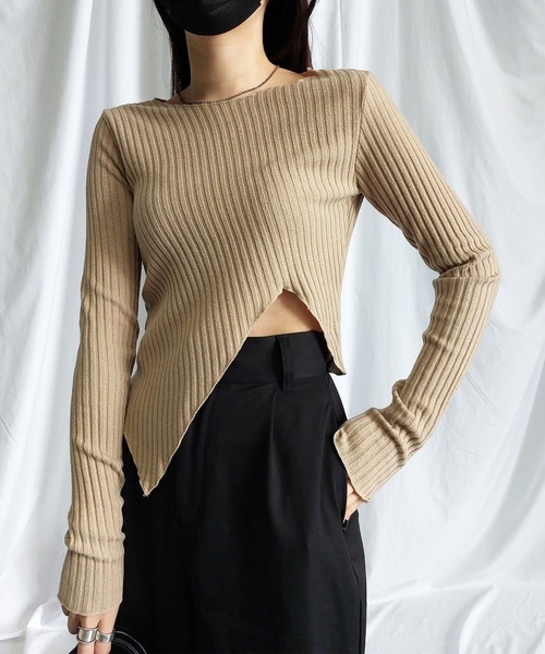 me+em select(ミームセレクト)の「※※カットアウトショートメローリブトップス【 韓国製 】(Tシャツ/カットソー・レディース・カーキ/ブラック/アイボリー/ベージュ・FREE)」の17枚目の写真