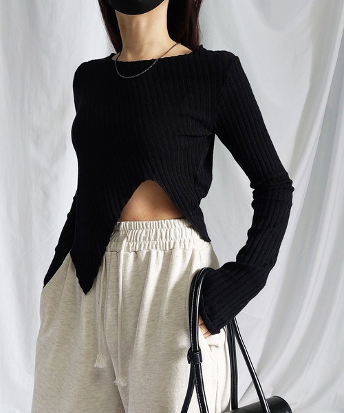 me+em select(ミームセレクト)の「※※カットアウトショートメローリブトップス【 韓国製 】(Tシャツ/カットソー・レディース・カーキ/ブラック/アイボリー/ベージュ・FREE)」の13枚目の写真