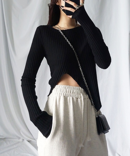 me+em select(ミームセレクト)の「※※カットアウトショートメローリブトップス【 韓国製 】(Tシャツ/カットソー・レディース・カーキ/ブラック/アイボリー/ベージュ・FREE)」の16枚目の写真