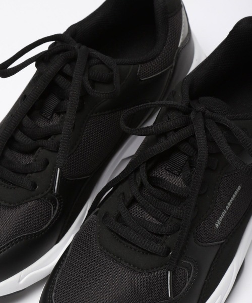 repipi armario（レピピ アルマリオ）の「アーバンライトスニーカー（スニーカー・キッズ・ホワイト×グレー/マルチ/ブラック/ホワイト/ホワイト系2/その他7/ライトグレー・SMALL/MEDIUM/LARGE）」の22枚目の写真