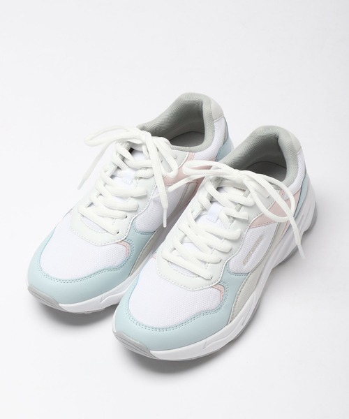 repipi armario（レピピ アルマリオ）の「アーバンライトスニーカー（スニーカー・キッズ・ホワイト×グレー/マルチ/ブラック/ホワイト/ホワイト系2/その他7/ライトグレー・SMALL/MEDIUM/LARGE）」の9枚目の写真