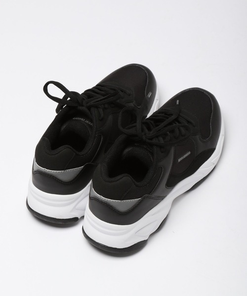 repipi armario（レピピ アルマリオ）の「アーバンライトスニーカー（スニーカー・キッズ・ホワイト×グレー/マルチ/ブラック/ホワイト/ホワイト系2/その他7/ライトグレー・SMALL/MEDIUM/LARGE）」の15枚目の写真