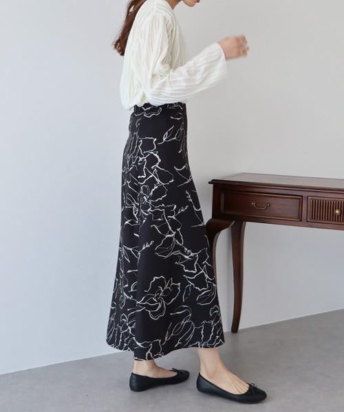 BLUEEAST(ブルーイースト)の「アソート花柄スカート(スカート・レディース・ピンク/ブラック/ホワイト/ブラック系・MEDIUM)」の15枚目の写真