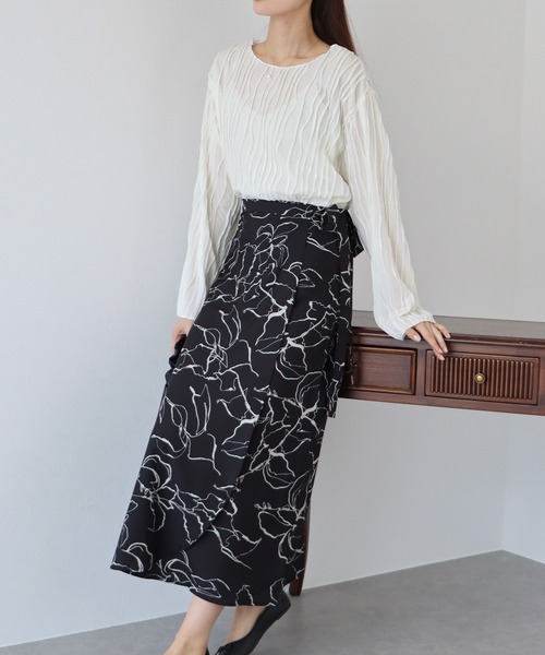 BLUEEAST(ブルーイースト)の「アソート花柄スカート(スカート・レディース・ピンク/ブラック/ホワイト/ブラック系・MEDIUM)」の13枚目の写真