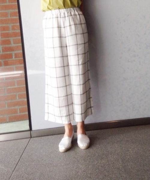 Kastane（カスタネ）の「【Kastane】イージーストレートパンツ（その他パンツ・レディース・ホワイト系その他/オフホワイト/ネイビー・FREE）」の16枚目の写真