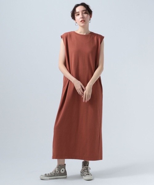 BAYFLOW(ベイフロー)の「カットノースリワンピース(ワンピース・レディース・ブラック/オフホワイト/テラコッタ/モスグリーン・FREE)」の3枚目の写真