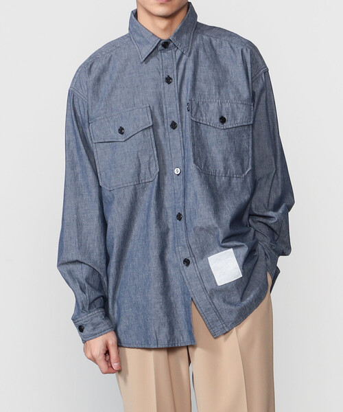 ORCIVAL（オーシバル）の「ORCIVAL | コットンシャンブレー ロングスリーブシャツ MEN（シャツ/ブラウス・メンズ・サックスブルー/ブルー・4/5）」の15枚目の写真