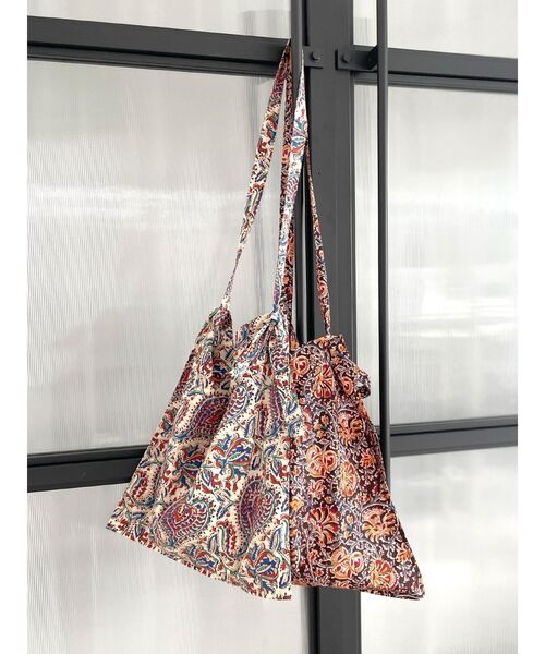 Ungrid（アングリッド）の「エスニックプリントショルダーバッグ（ショルダーバッグ・レディース・ダークブラウン/アイボリー・FREE）」の3枚目の写真