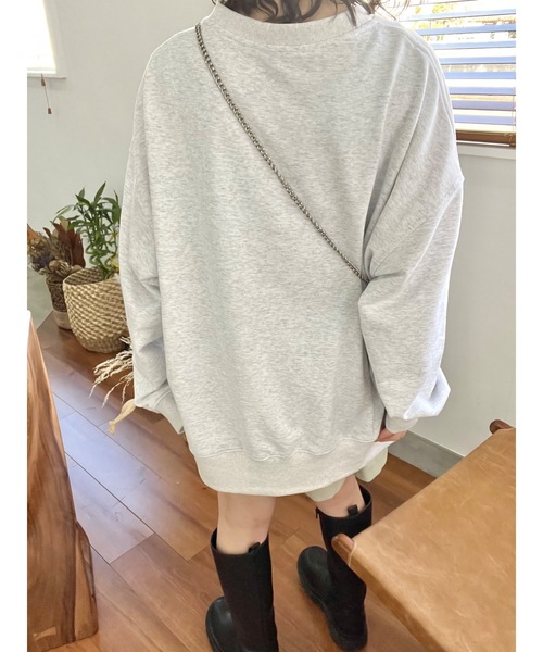 jumelle（ジュメロ）の「【ユニセックス】ユニセックスロゴスウェット（スウェット・レディース・グレー・MEDIUM/LARGE）」の3枚目の写真