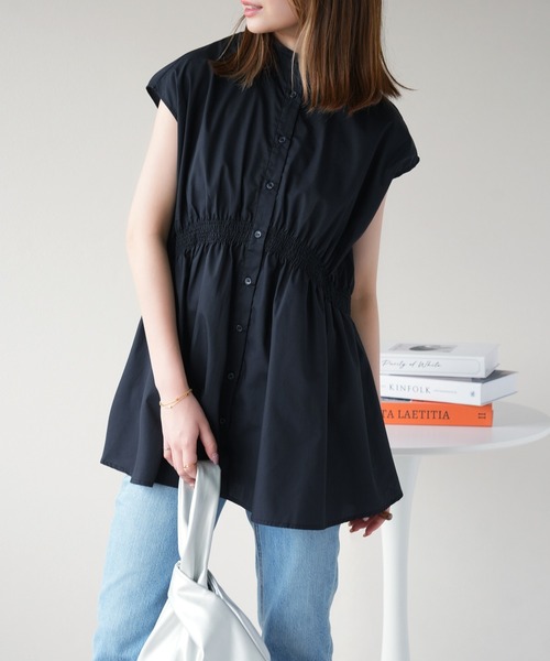 IAMUSE(アイアミューズ)の「シャーリングチュニックシャツ S0972【IAMUSE】(シャツ/ブラウス・レディース・オフホワイト/ブラック・FREE)」の1枚目の写真