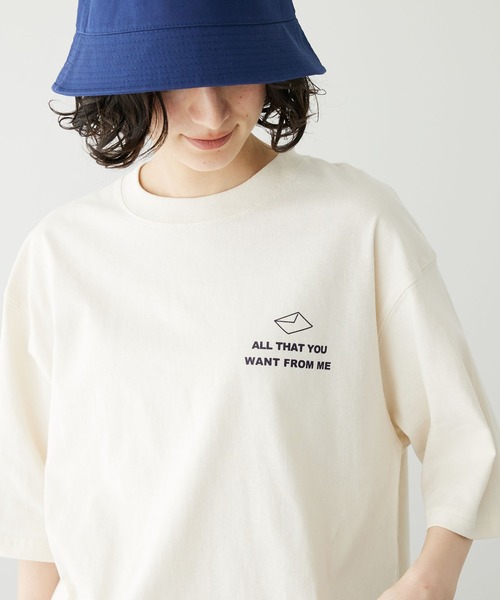 CRAFT STANDARD BOUTIQUE(クラフトスタンダードブティック)の「LETTER TEE(Tシャツ/カットソー・レディース・アイボリー/チャコールグレー/オフホワイト・M/L/XL)」の3枚目の写真