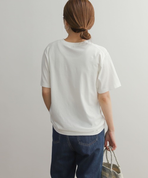 URBAN RESEARCH DOORS（アーバンリサーチドアーズ）の「ロゴプリントハーフスリーブTシャツ（Tシャツ/カットソー・レディース・ベージュ/ホワイト系その他/オフホワイト・MEDIUM）」の15枚目の写真