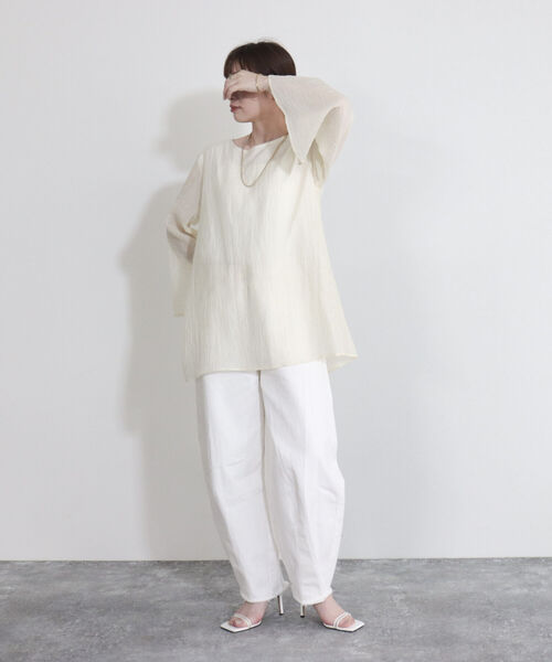 fredy emue（フレディエミュ）の「【fredyemueフレディエミュ】レイヤードシアーブラウス（シャツ/ブラウス・レディース・ライトグリーン/アイボリー/ブラック・38）」の8枚目の写真