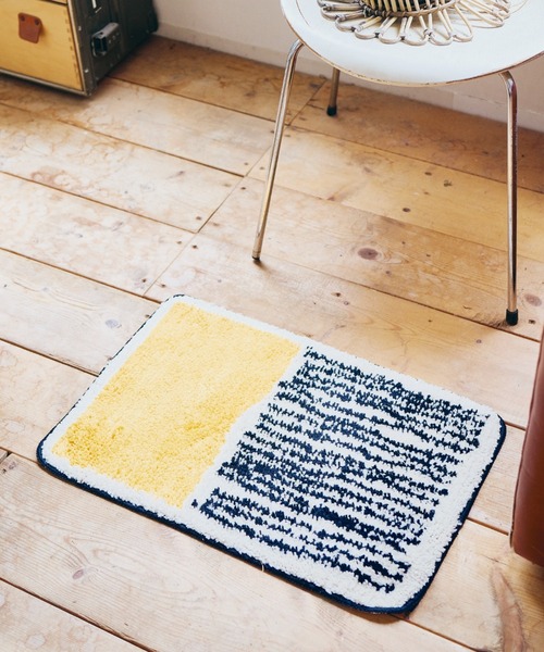 Opt!（オプト）の「〈Opt!/オプト〉Floor Mat/フロアマット（ラグ/マット・レディース・ホワイト/ブラック/レッド/イエロー/ネイビー/ブルー・ONE SIZE）」の5枚目の写真