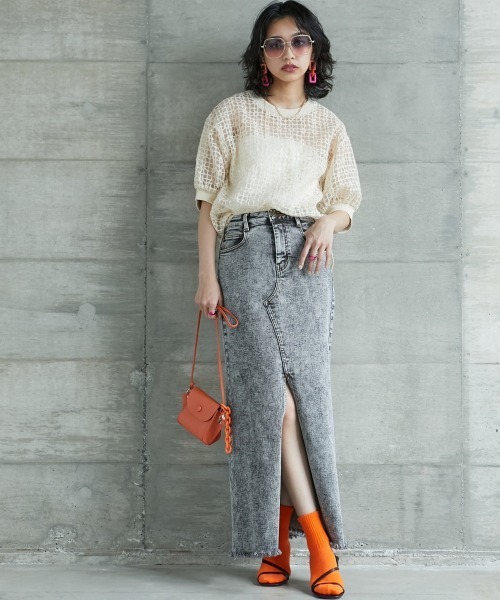 GEVS.(ジェイヴィス)の「<大きいサイズ> シアー刺しゅうブラウス GEVS.(シャツ/ブラウス・レディース・ブラック/ベージュ・4L/LL/L/3L/5L)」の7枚目の写真