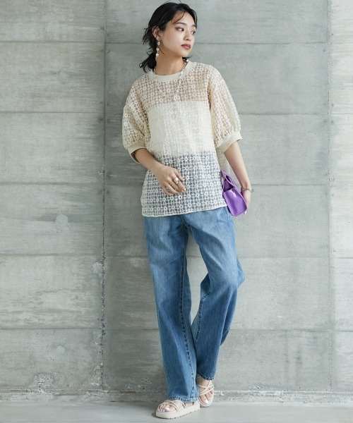 GEVS.(ジェイヴィス)の「<大きいサイズ> シアー刺しゅうブラウス GEVS.(シャツ/ブラウス・レディース・ブラック/ベージュ・4L/LL/L/3L/5L)」の8枚目の写真